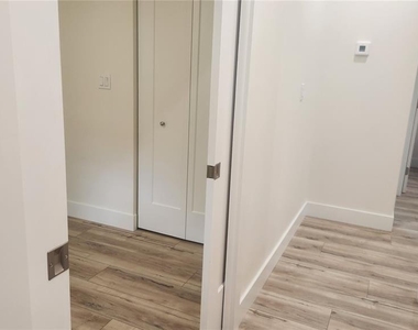 2117 5th Street - Photo Thumbnail 19
