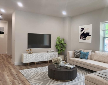 2117 5th Street - Photo Thumbnail 4