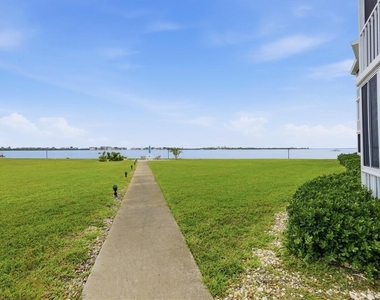 769 John Ringling Boulevard - Photo Thumbnail 23