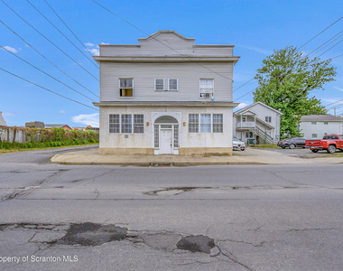 108 E Market Street - Photo Thumbnail 18