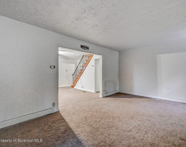 1 Beech Road - Photo Thumbnail 18