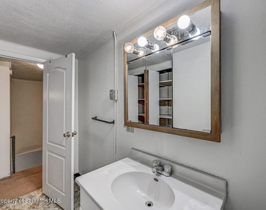 1 Beech Road - Photo Thumbnail 37