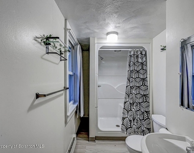 1 Beech Road - Photo Thumbnail 24