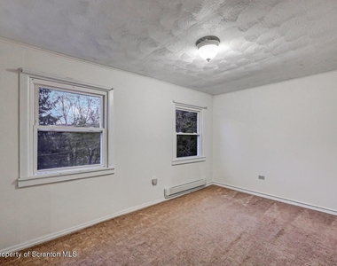 1 Beech Road - Photo Thumbnail 32