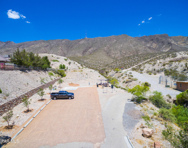 4800 N Stanton Street - Photo Thumbnail 26