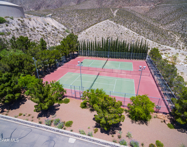 4800 N Stanton Street - Photo Thumbnail 22