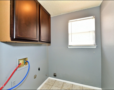 11051 Rockdale - Photo Thumbnail 35
