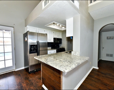 11051 Rockdale - Photo Thumbnail 13