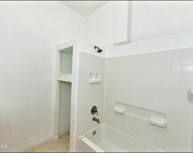 612 E Nevada Avenue - Photo Thumbnail 35
