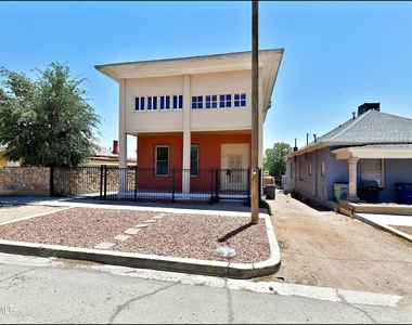 612 E Nevada Avenue - Photo Thumbnail 2