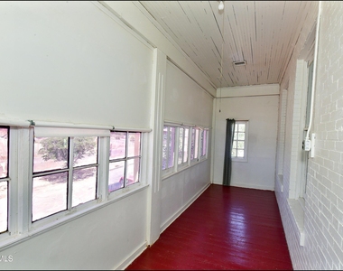 612 E Nevada Avenue - Photo Thumbnail 40