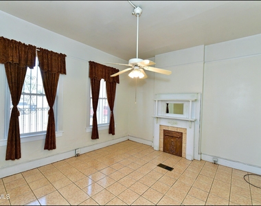 612 E Nevada Avenue - Photo Thumbnail 10