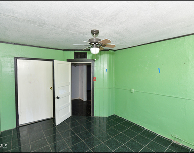 4425 La Luz Avenue - Photo Thumbnail 22