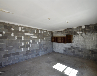 4425 La Luz Avenue - Photo Thumbnail 41