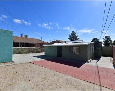 4425 La Luz Avenue - Photo Thumbnail 38