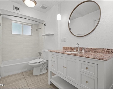 5233 White Oak Drive - Photo Thumbnail 23