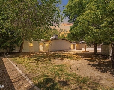 5233 White Oak Drive - Photo Thumbnail 39