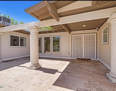5233 White Oak Drive - Photo Thumbnail 8