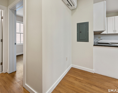 1355 Main Street - Photo Thumbnail 12