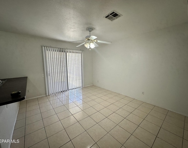 336 Villa Canto Street - Photo Thumbnail 6