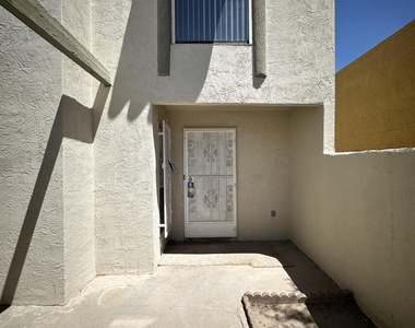 336 Villa Canto Street - Photo Thumbnail 1