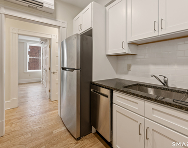 1355 Main Street - Photo Thumbnail 9