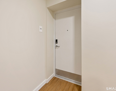 1355 Main Street - Photo Thumbnail 2