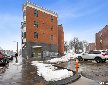 1355 Main Street - Photo Thumbnail 18