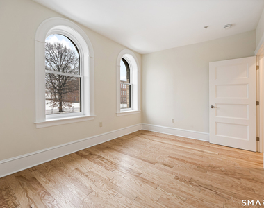 1355 Main Street - Photo Thumbnail 1