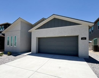 12836 Carefree Avenue - Photo Thumbnail 8