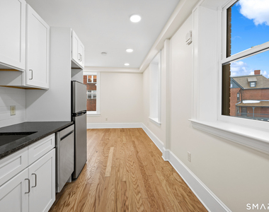 1355 Main Street - Photo Thumbnail 1