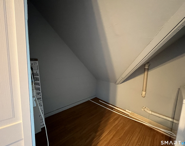 553 Townsend Avenue - Photo Thumbnail 14