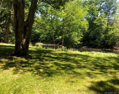 33 Loughran Avenue - Photo Thumbnail 18