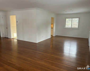 33 Loughran Avenue - Photo Thumbnail 6