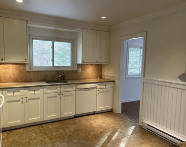 33 Loughran Avenue - Photo Thumbnail 2