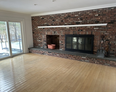 33 Loughran Avenue - Photo Thumbnail 11