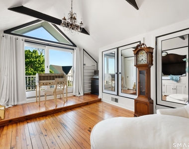 7 Old Mill Road - Photo Thumbnail 15