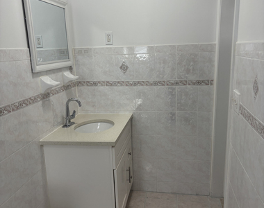 364 Legion Street - Photo Thumbnail 4
