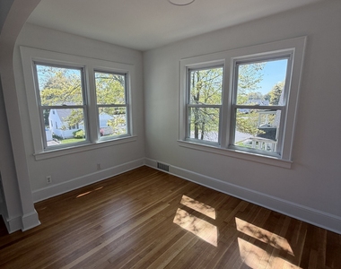 234 Savoy Street - Photo Thumbnail 6