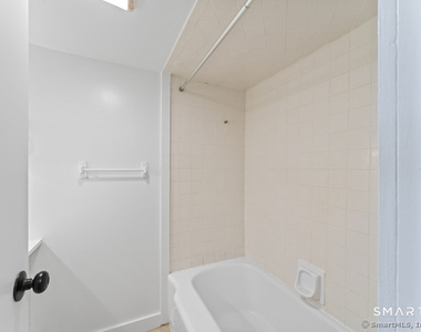 3 Riverside Road - Photo Thumbnail 13