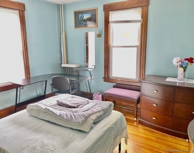 49-51 Brownell Avenue - Photo Thumbnail 10