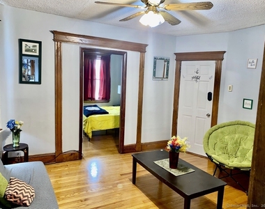 49-51 Brownell Avenue - Photo Thumbnail 8