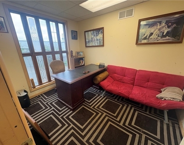 971 Pittsburgh St - Photo Thumbnail 4