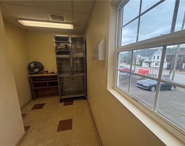 971 Pittsburgh St - Photo Thumbnail 9