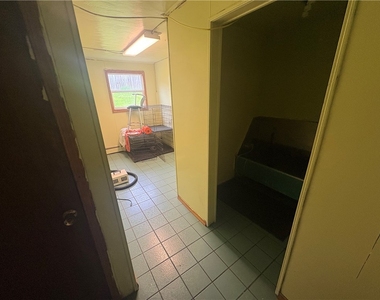 971 Pittsburgh St - Photo Thumbnail 13