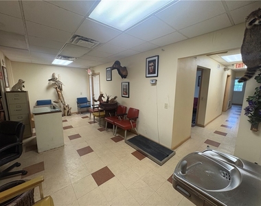 971 Pittsburgh St - Photo Thumbnail 10
