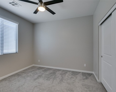 520 Founders Creek Avenue - Photo Thumbnail 29