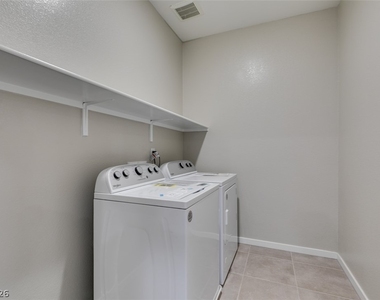 520 Founders Creek Avenue - Photo Thumbnail 31