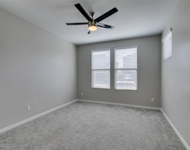 520 Founders Creek Avenue - Photo Thumbnail 25