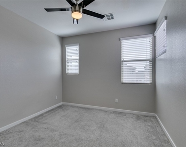 520 Founders Creek Avenue - Photo Thumbnail 28